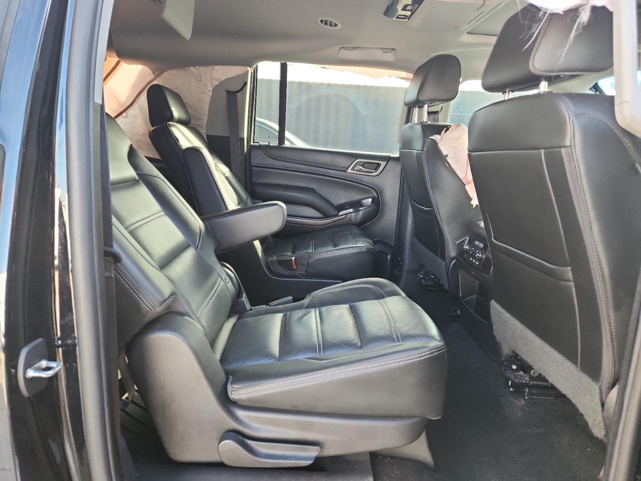 2019 GMC Yukon Xl Denali VIN: 1GKS2HKJ8KR100650 Lot: 86258465