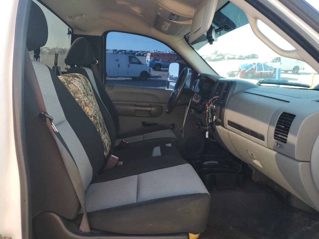 2009 Chevrolet Silverado C1500 VIN: 1GCEC14X89Z222305 Lot: 70937495