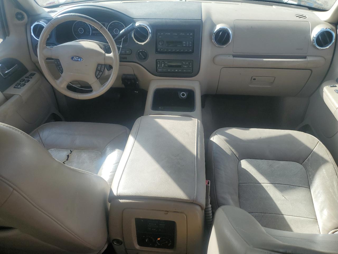 2005 Ford Expedition Eddie Bauer VIN: 1FMPU18555LA36549 Lot: 86133375