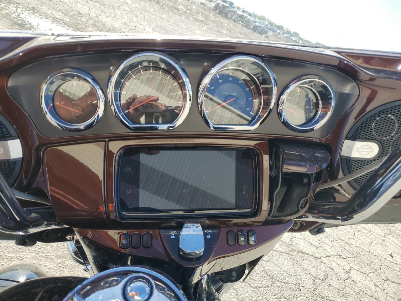 2019 Harley-Davidson Flhtkse VIN: 1HD1TEH12KB954440 Lot: 85385875