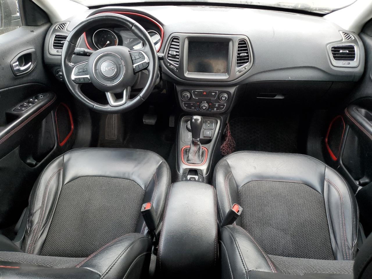 2019 Jeep Compass Trailhawk VIN: 3C4NJDDB4KT667827 Lot: 86297595