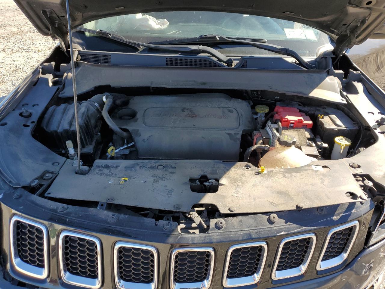 2019 Jeep Compass Latitude VIN: 3C4NJDBB0KT772366 Lot: 87053325