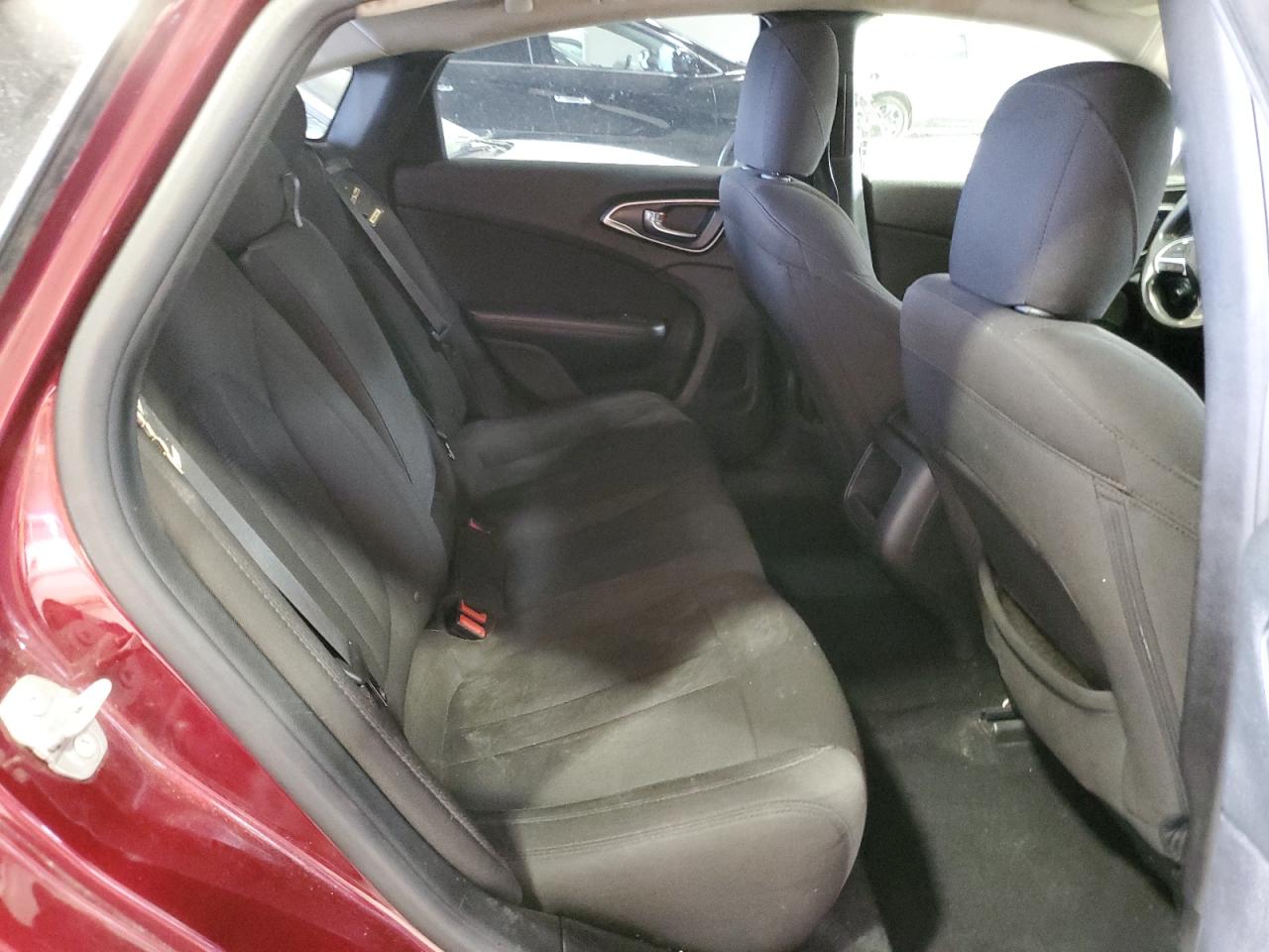 2015 Chrysler 200 Limited VIN: 1C3CCCAB3FN722259 Lot: 82361455