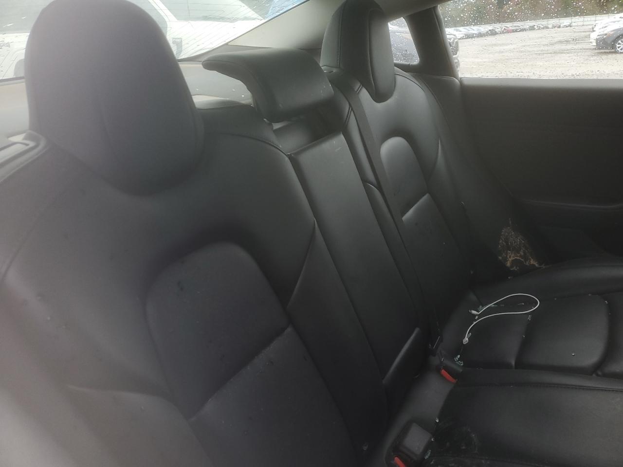 2018 Tesla Model 3 VIN: 5YJ3E1EB5JF181436 Lot: 89871685