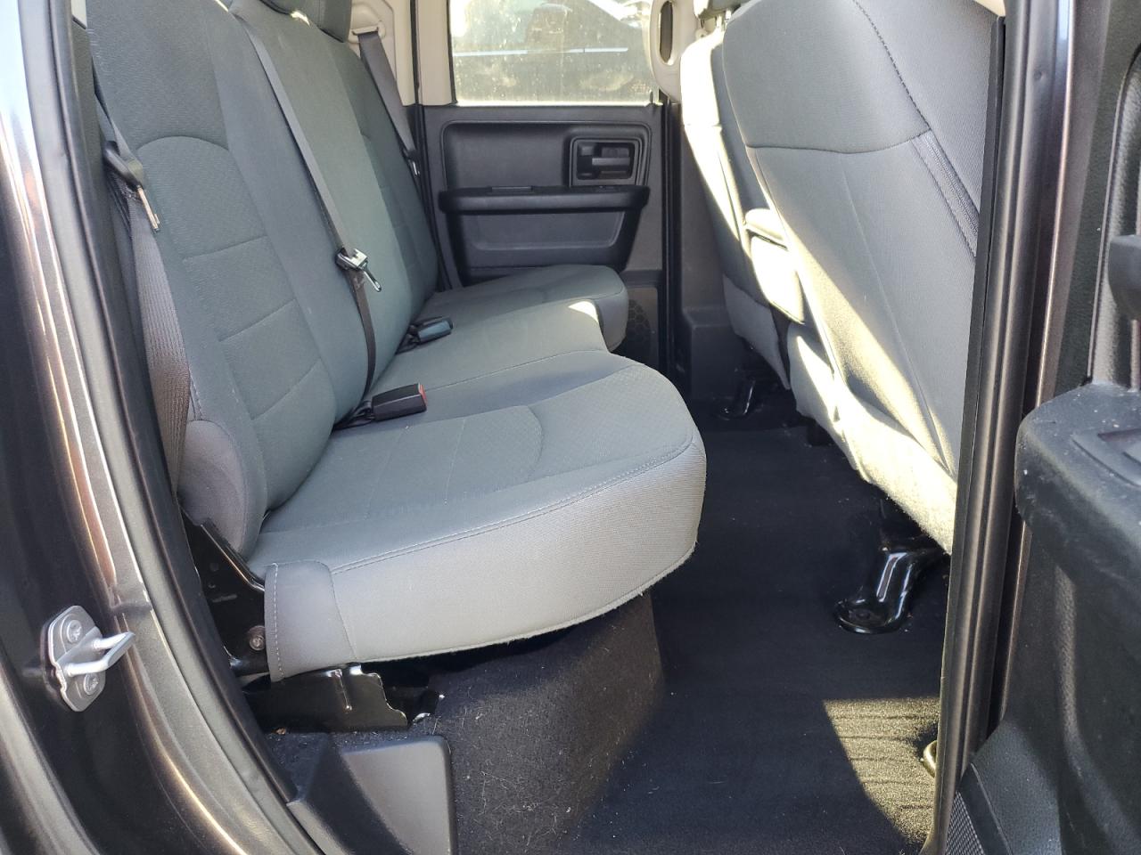 2017 Ram 1500 St VIN: 1C6RR7FT9HS690054 Lot: 87194725