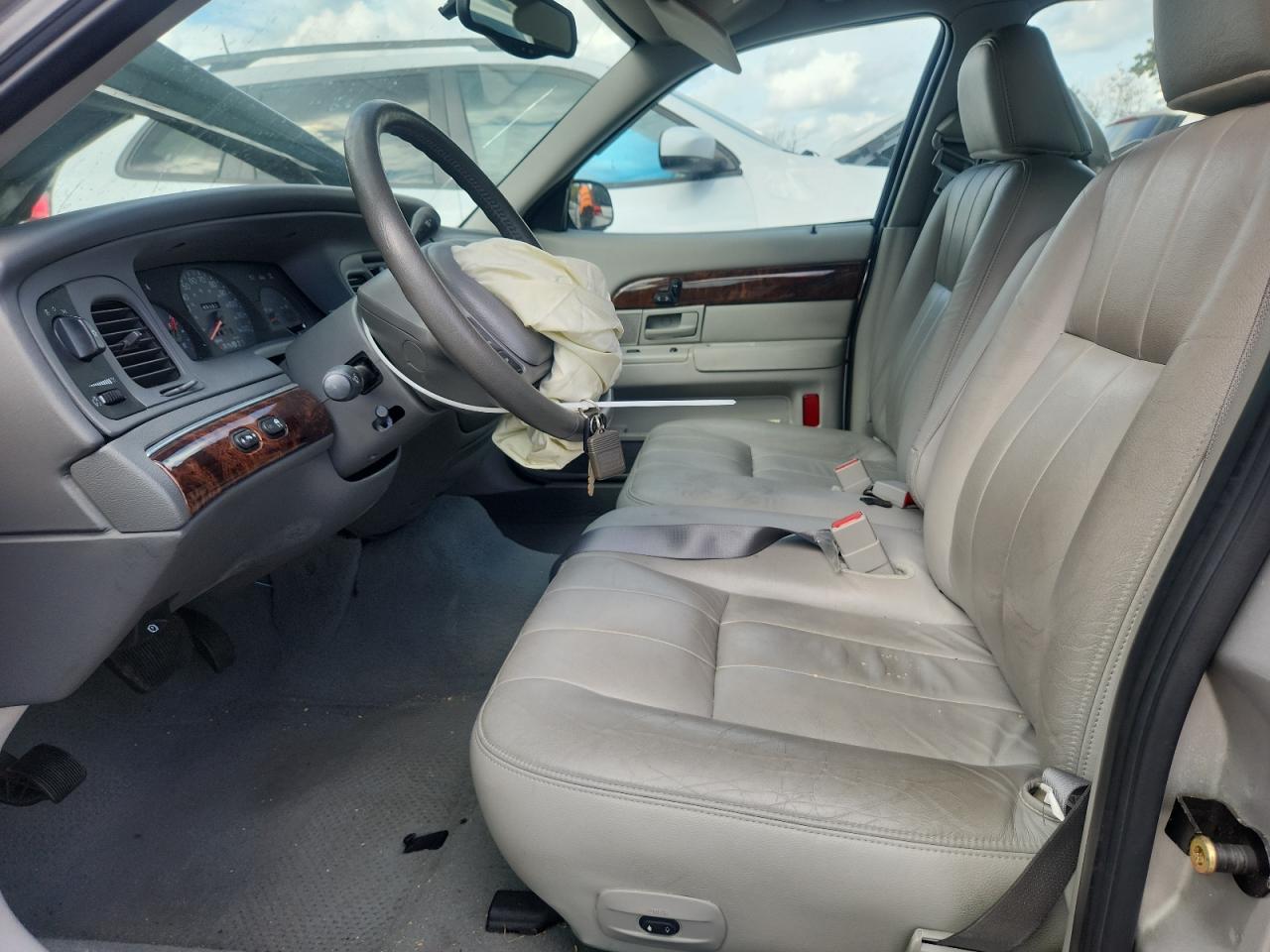 2004 Mercury Grand Marquis Ls VIN: 2MEFM75W94X678028 Lot: 82272475