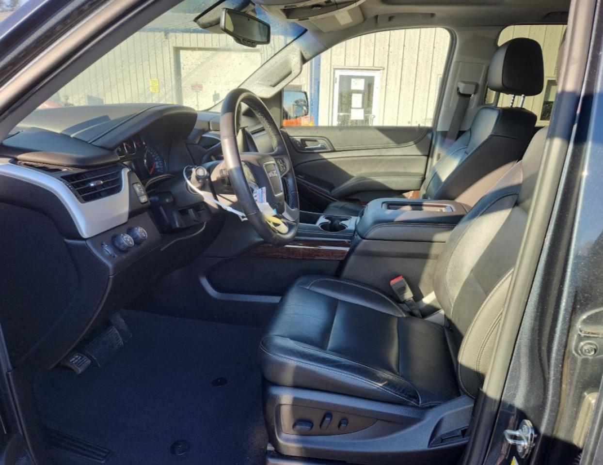 2019 GMC Yukon Xl K1500 Slt VIN: 1GKS2JKCXKR368589 Lot: 89446605