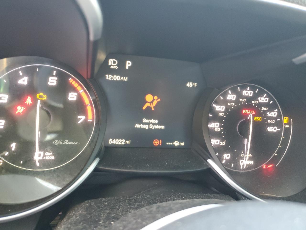 2018 Alfa Romeo Giulia VIN: ZARFAEBN2J7566012 Lot: 90335785