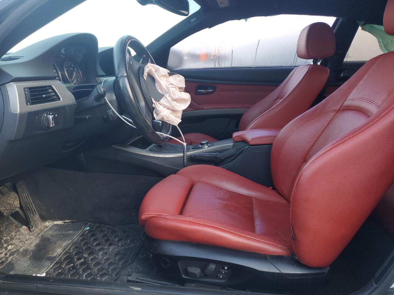 2011 BMW 335 Xi VIN: WBAKF9C58BE619063 Lot: 85111495