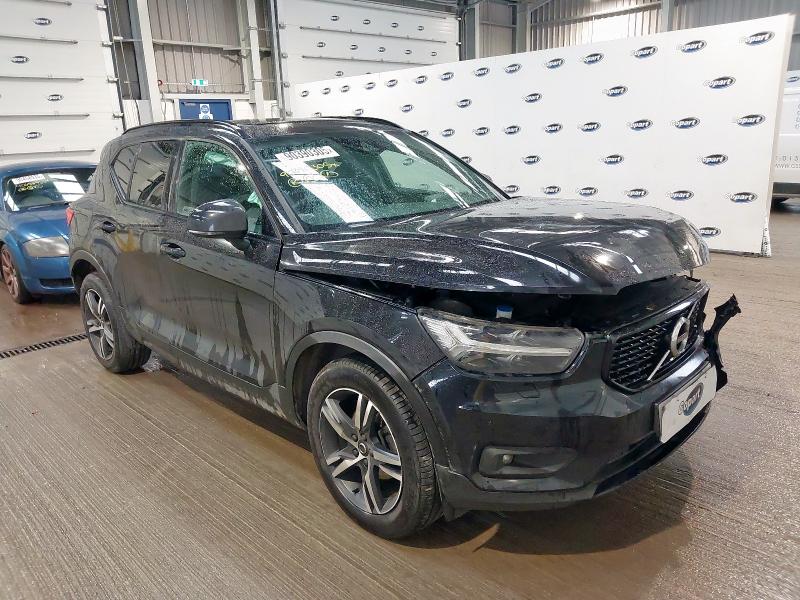 2019 VOLVO XC40 2.0 D3 R DESIGN 5DR
