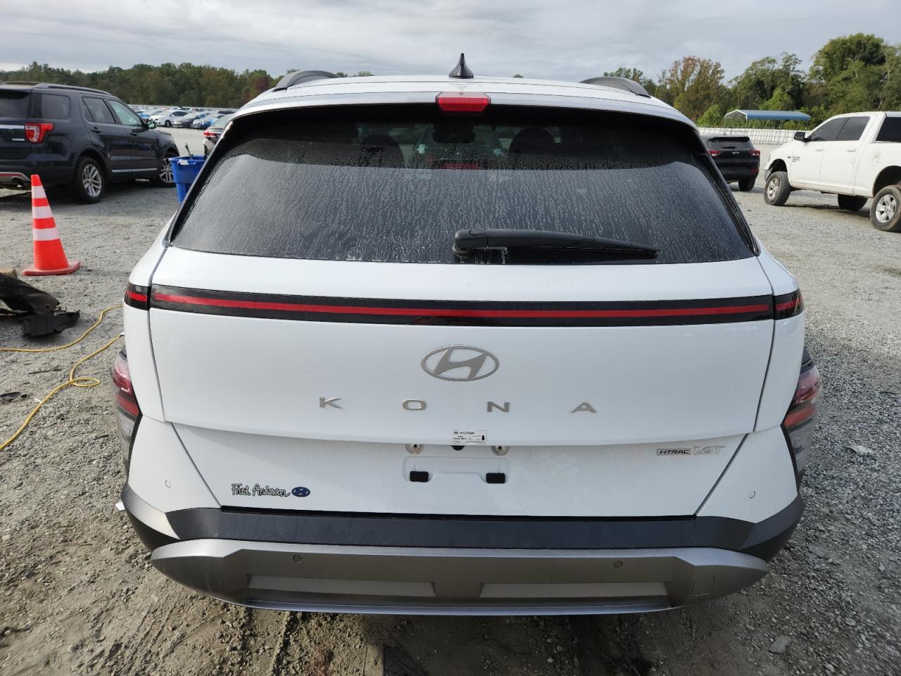 2025 Hyundai Kona Limited VIN: KM8HECA30SU187438 Lot: 85272025
