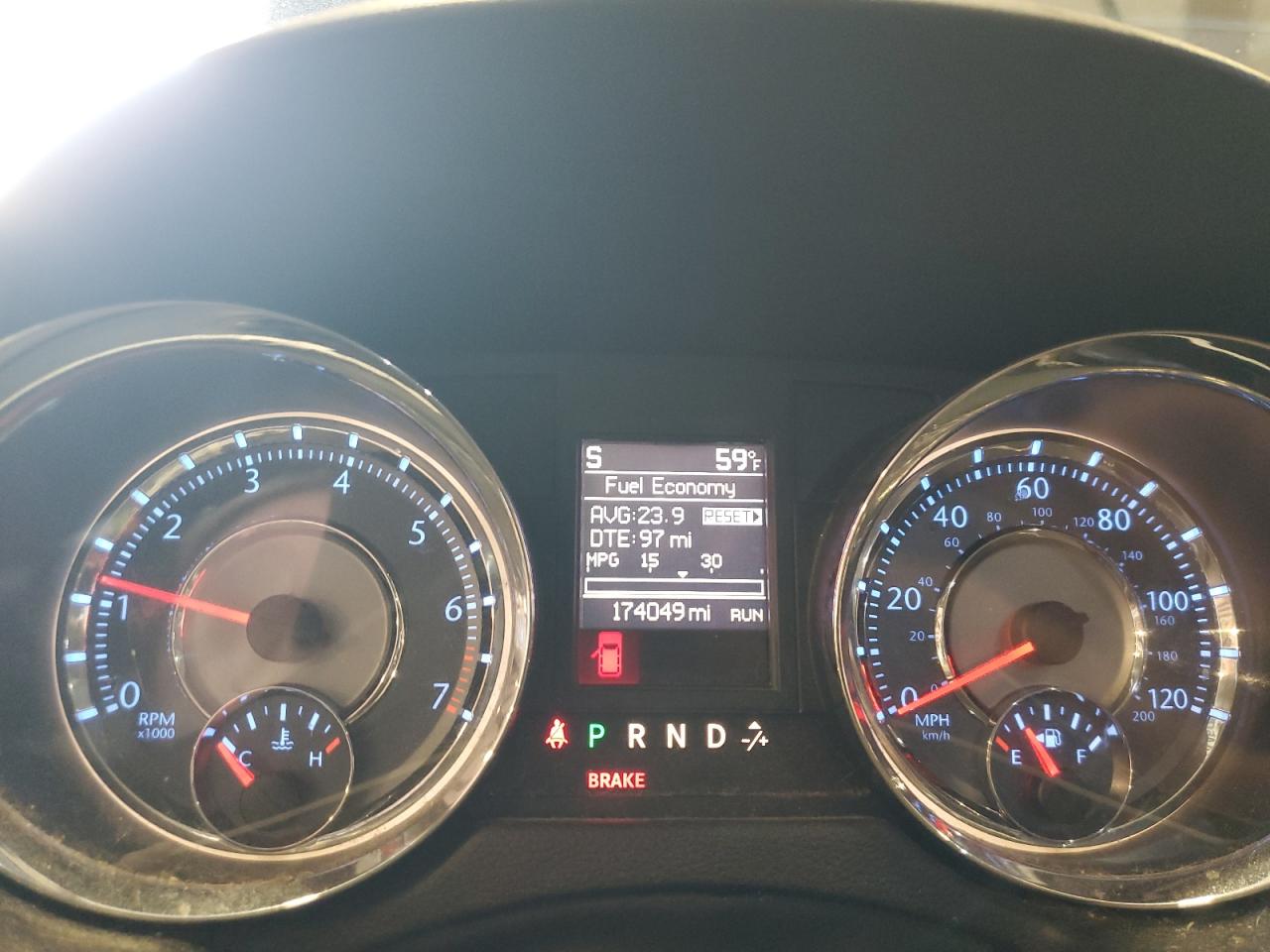 2015 Chrysler Town & Country Touring VIN: 2C4RC1BGXFR588308 Lot: 87445075