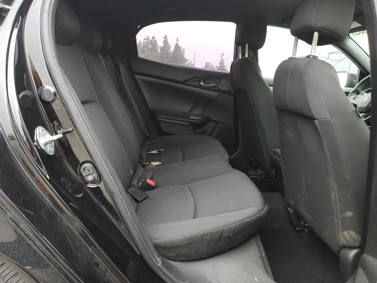 2018 Honda Civic Lx VIN: SHHFK7H26JU429700 Lot: 82352885