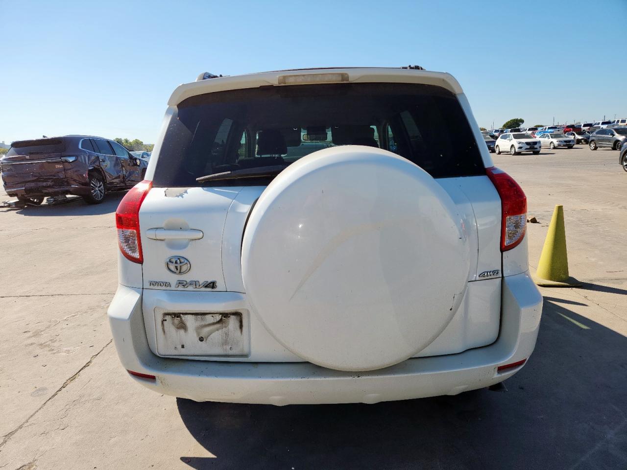 2006 Toyota Rav4 Limited VIN: JTMBK31V365005784 Lot: 81973135