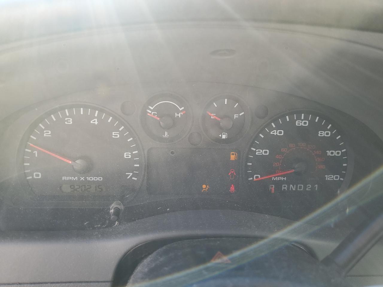 2011 Ford Ranger Super Cab VIN: 1FTLR4FE1BPA63535 Lot: 82375005