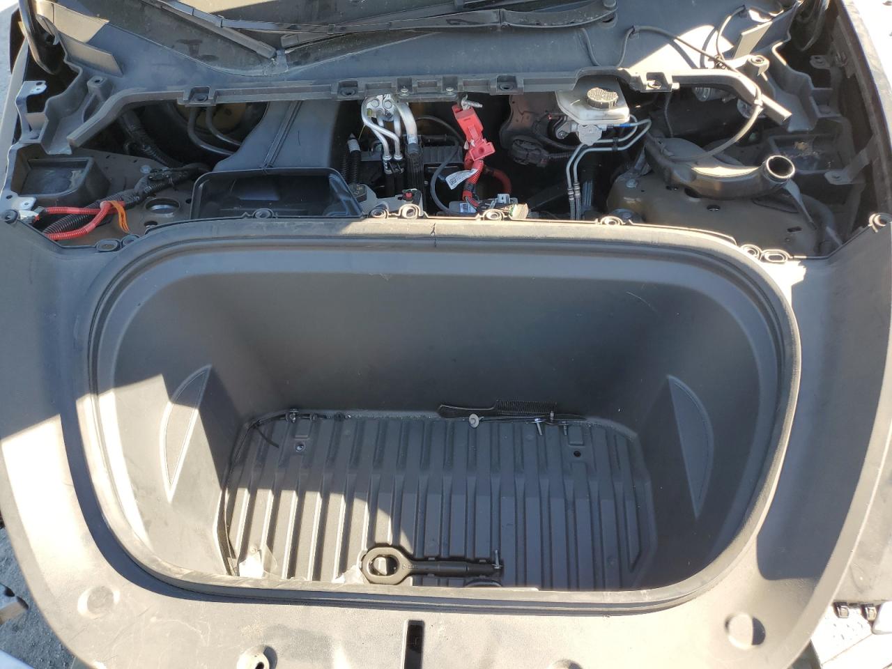 2024 Tesla Model Y VIN: 7SAYGDEE2RF070756 Lot: 90646845