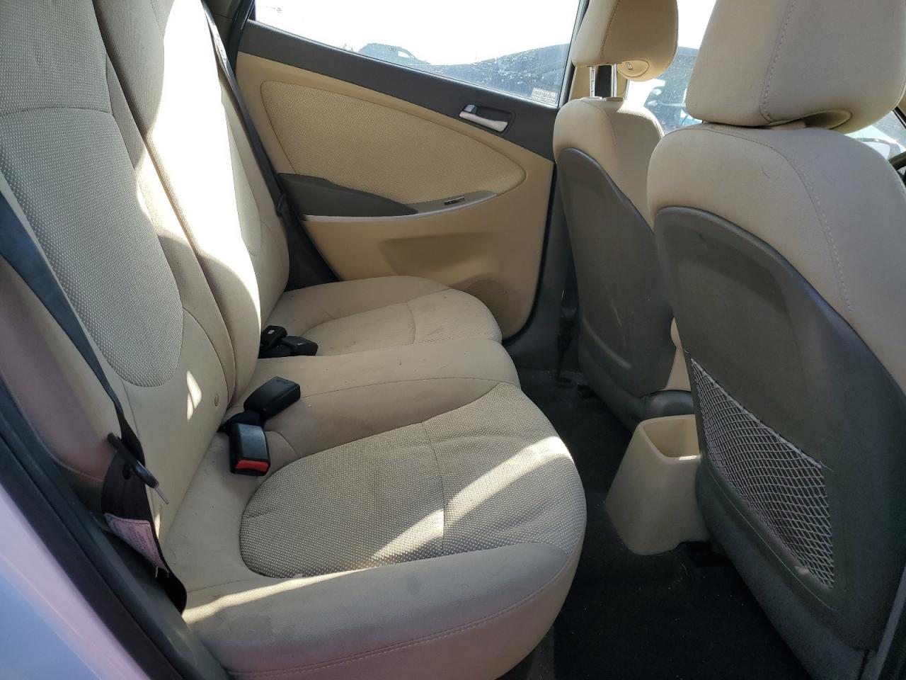 2014 Hyundai Accent Gls VIN: KMHCT4AE2EU658162 Lot: 90418045