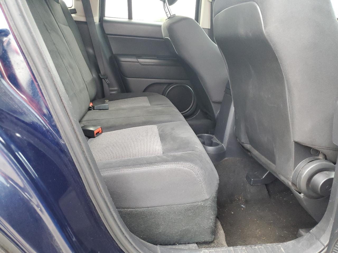 2014 Jeep Compass Sport VIN: 1C4NJCBA1ED570308 Lot: 86410175