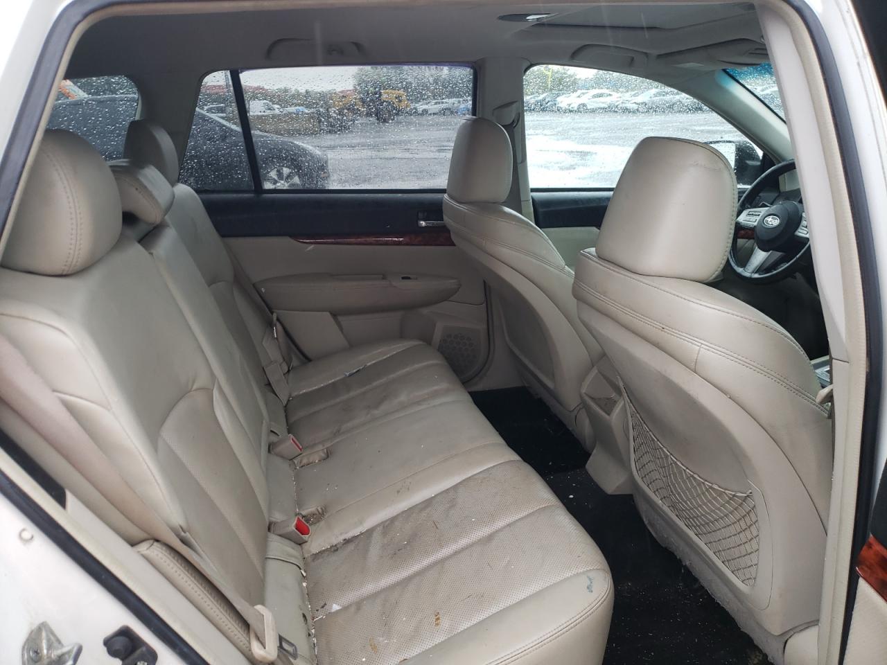 2010 Subaru Outback 2.5I Limited VIN: 4S4BRBKC6A3320484 Lot: 85688155