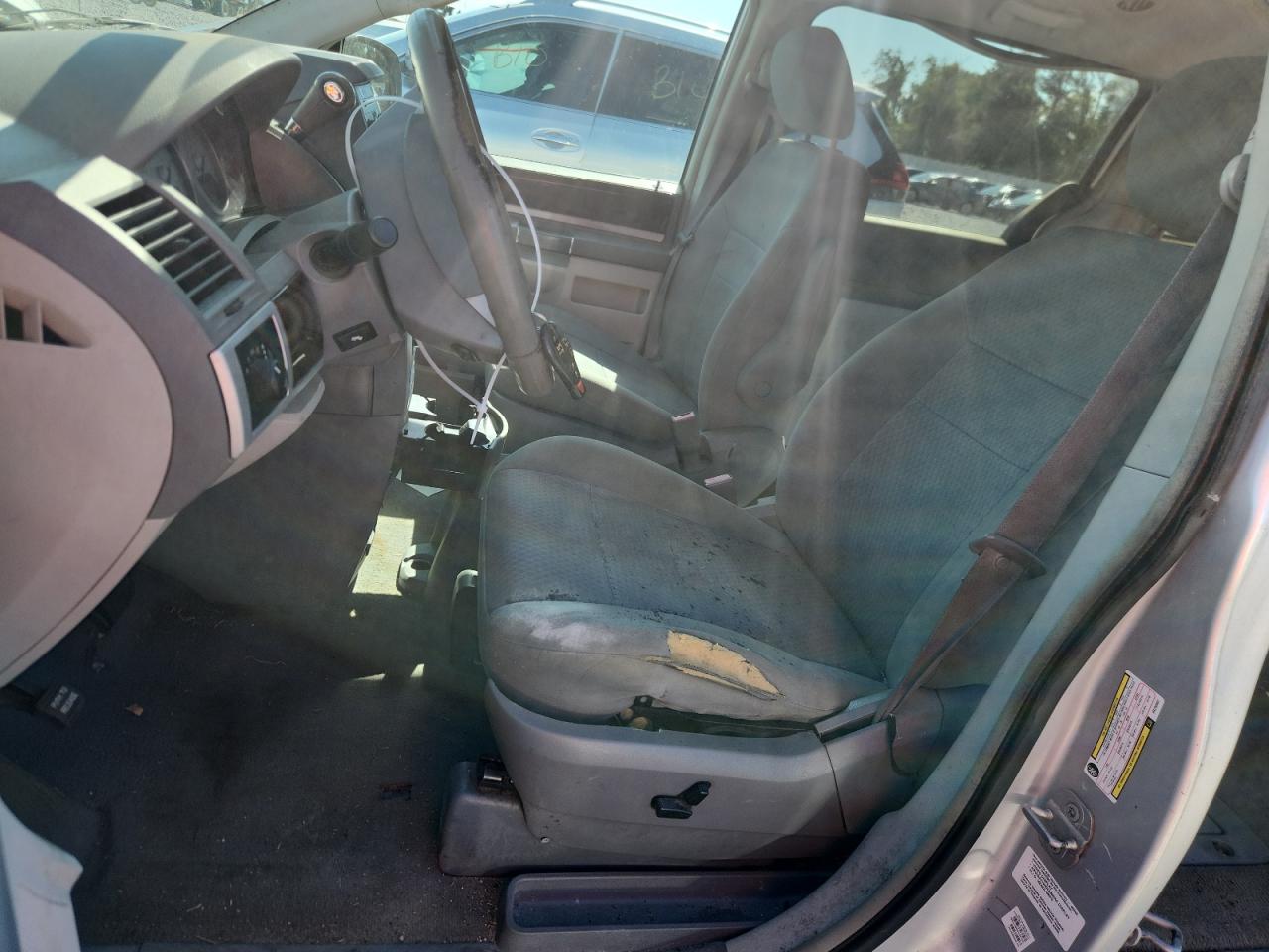 2010 Chrysler Town & Country Touring VIN: 2A4RR5D13AR230307 Lot: 82600555