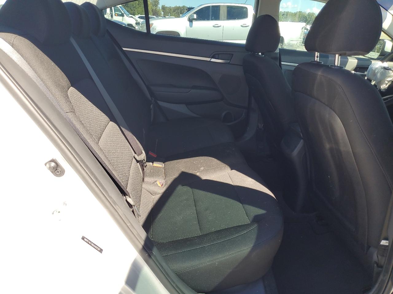 2019 Hyundai Elantra Se VIN: 5NPD74LFXKH440558 Lot: 86447445