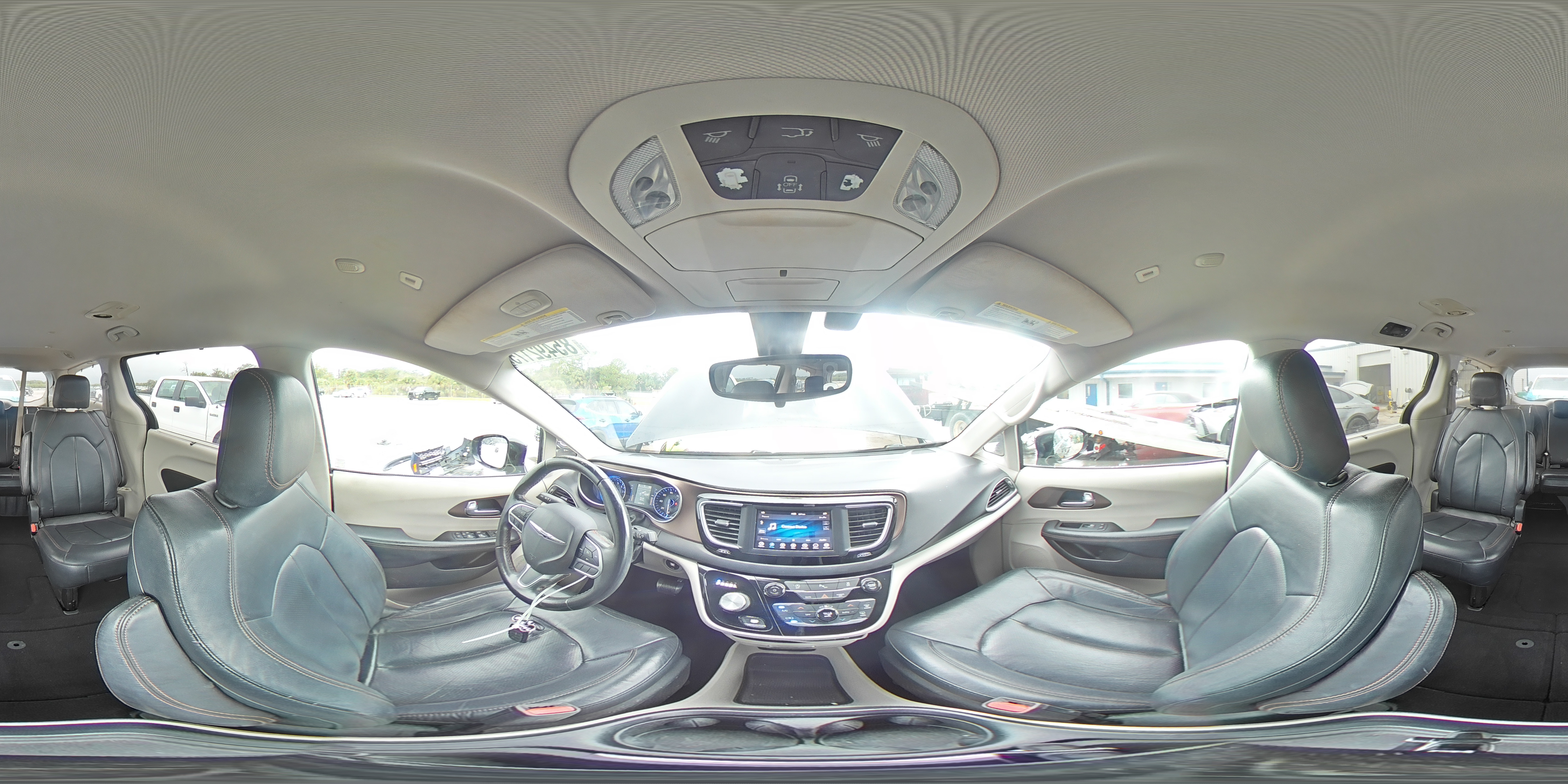 2018 Chrysler Pacifica Touring L VIN: 2C4RC1BG6JR119290 Lot: 85492175