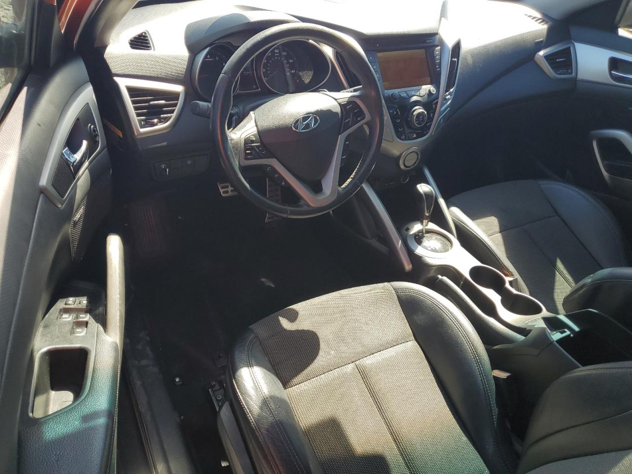 2013 Hyundai Veloster VIN: KMHTC6AD2DU156852 Lot: 82449685