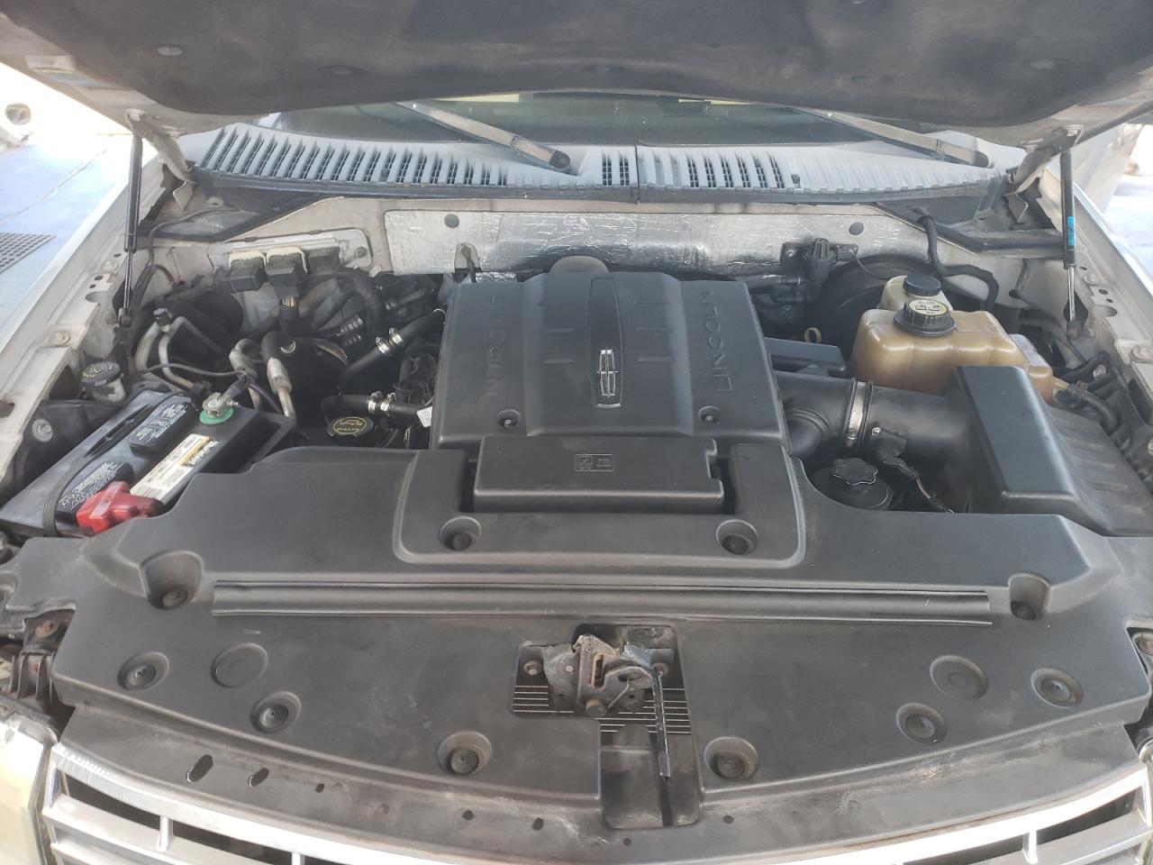 2008 Lincoln Navigator VIN: 5LMFU28598LJ21865 Lot: 82199385