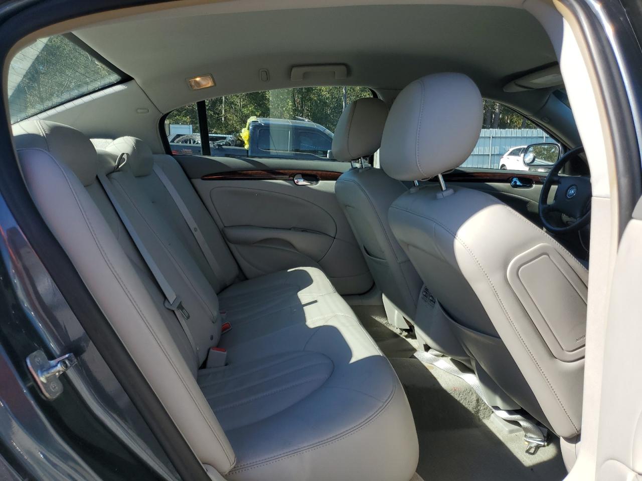 2011 Buick Lucerne Cxl VIN: 1G4HC5EM3BU124354 Lot: 87379825