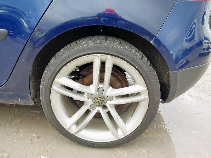 2005 VOLKSWAGEN GOLF 1.4 S 5DR [AC]