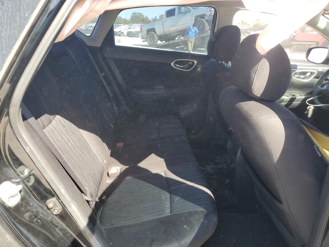 2017 Nissan Sentra S VIN: 3N1AB7AP9HL673390 Lot: 85829465