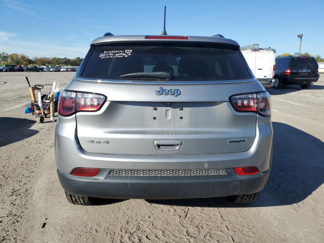 2022 Jeep Compass Latitude Lux VIN: 3C4NJDFB8NT117760 Lot: 90046965