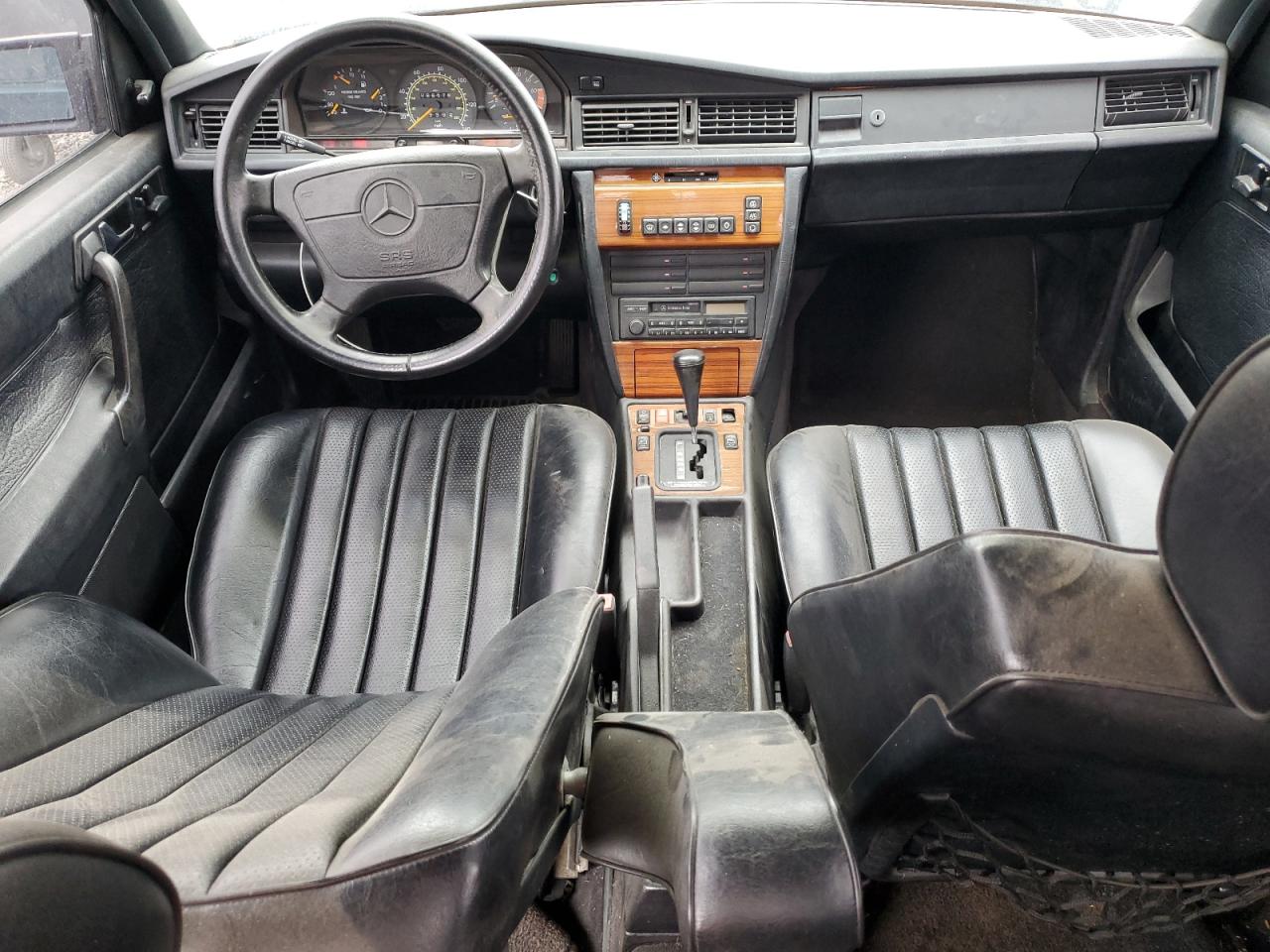 1992 Mercedes-Benz 190 E 2.3 VIN: WDBDA28D5NF977395 Lot: 85899475