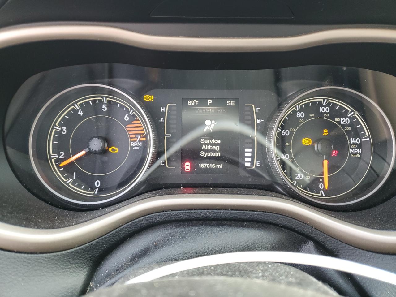 2016 Jeep Cherokee Latitude VIN: 1C4PJLCB6GW347334 Lot: 90727085