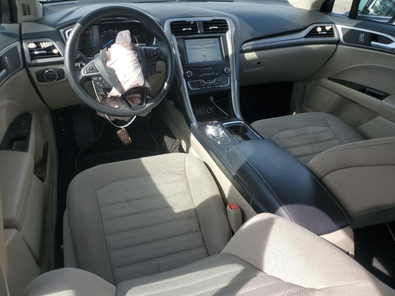 2019 Ford Fusion Se VIN: 3FA6P0HD9KR183193 Lot: 84798205