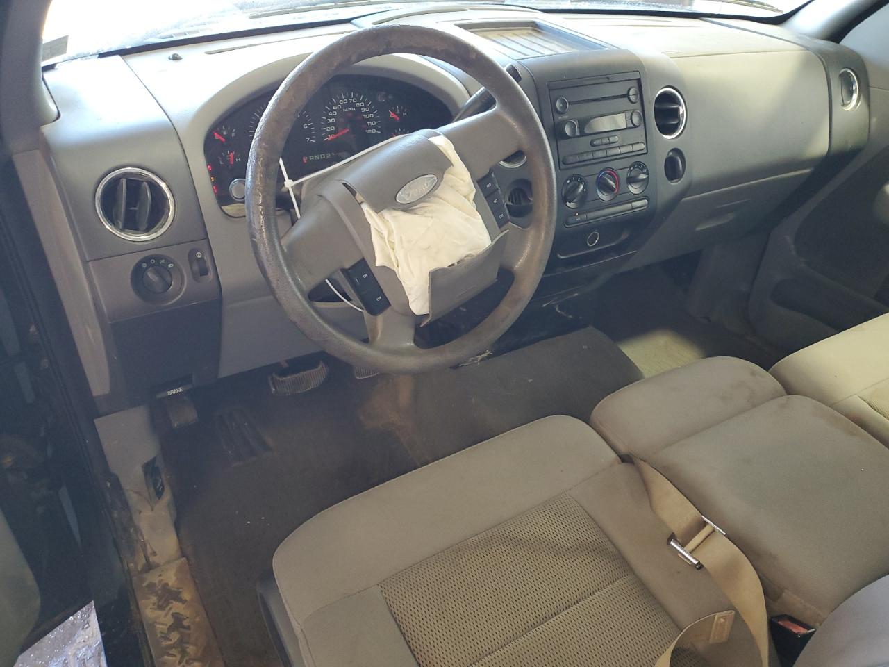 2005 Ford F150 VIN: 1FTPX12555NA84898 Lot: 84749625