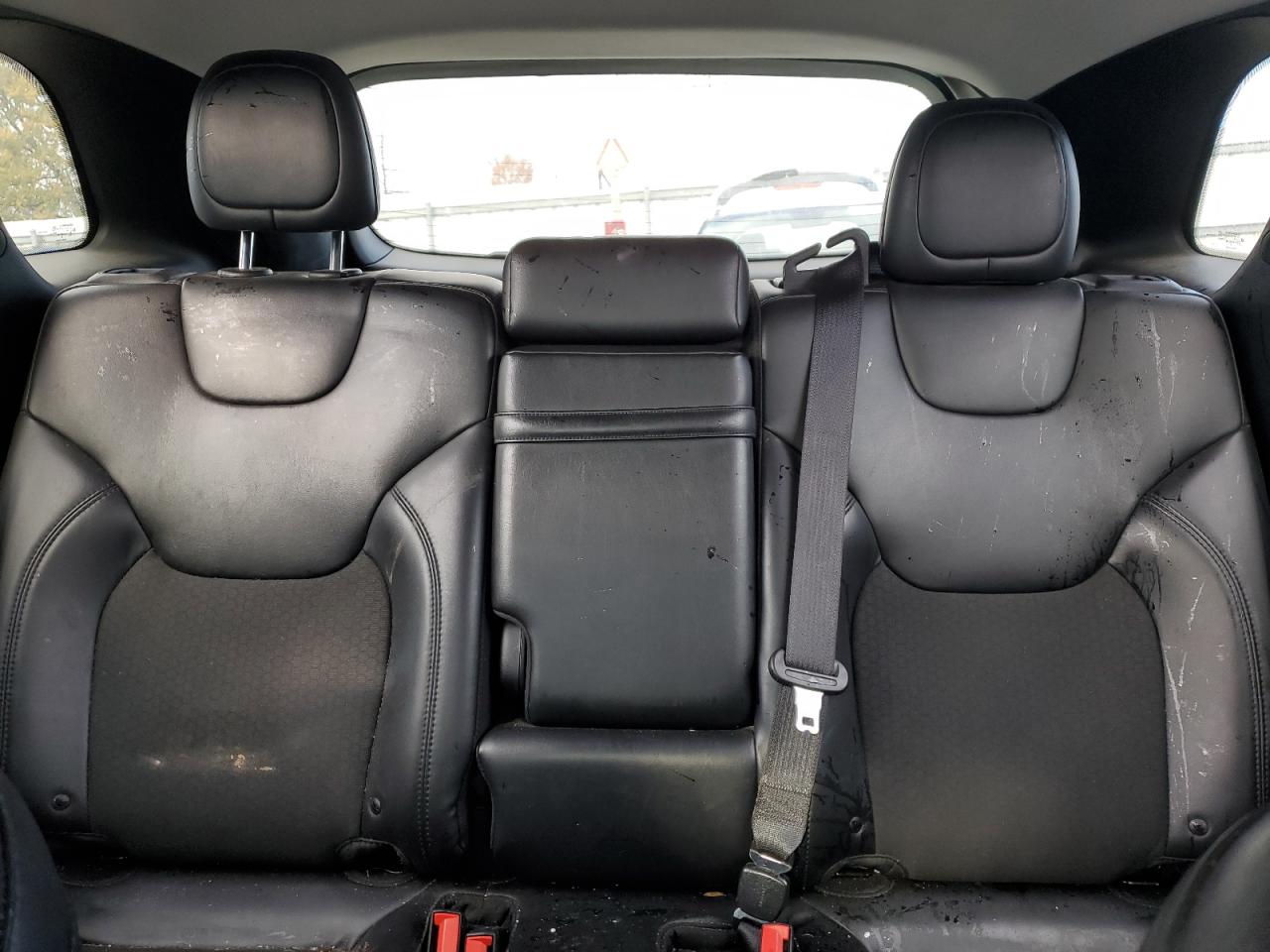 2019 Jeep Cherokee Latitude Plus VIN: 1C4PJMLX2KD389554 Lot: 87310935