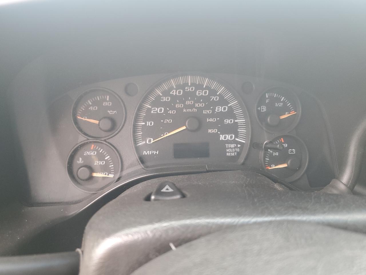 2005 Chevrolet Express G3500 VIN: 1GAHG39U651118814 Lot: 86552405