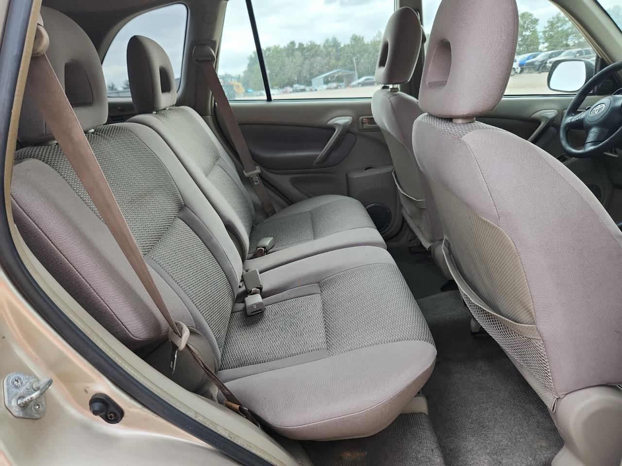 2004 Toyota Rav4 VIN: JTEGD20V240028409 Lot: 85535265