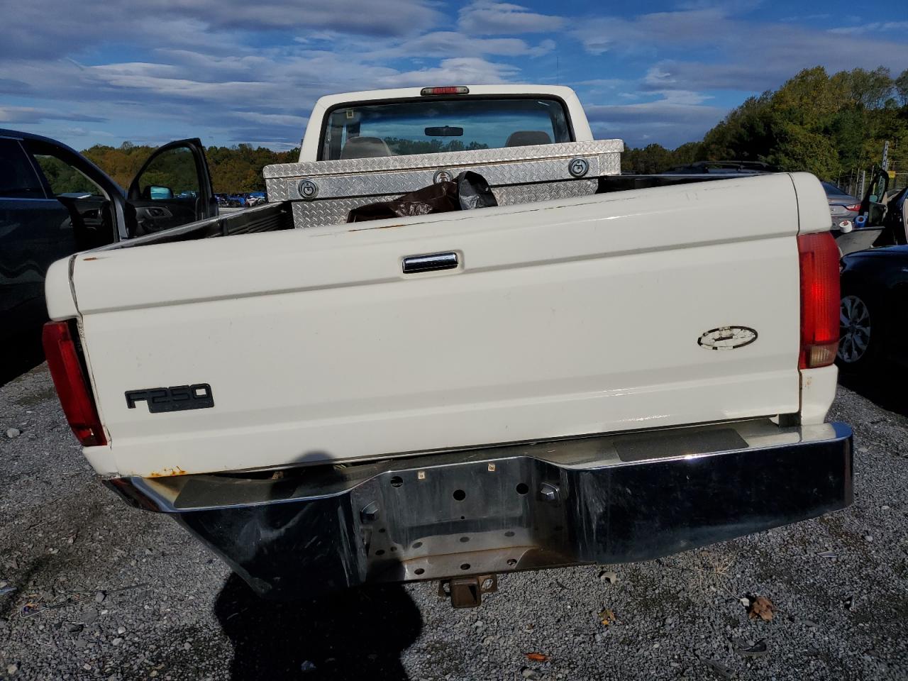 1997 Ford F250 VIN: 1FTHF26H2VEA73438 Lot: 82235815