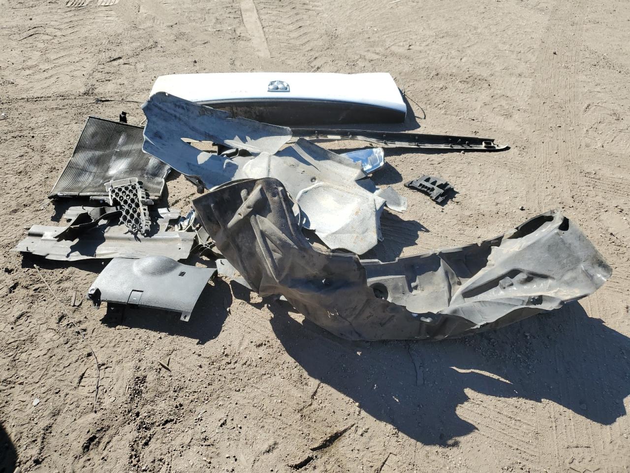 2015 Ram 1500 St VIN: 3C6JR6AG3FG699175 Lot: 82192305