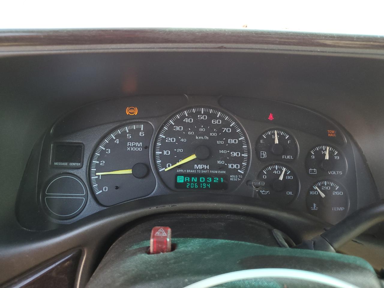 2000 Chevrolet Silverado C1500 VIN: 2GCEC19V6Y1370046 Lot: 84913455