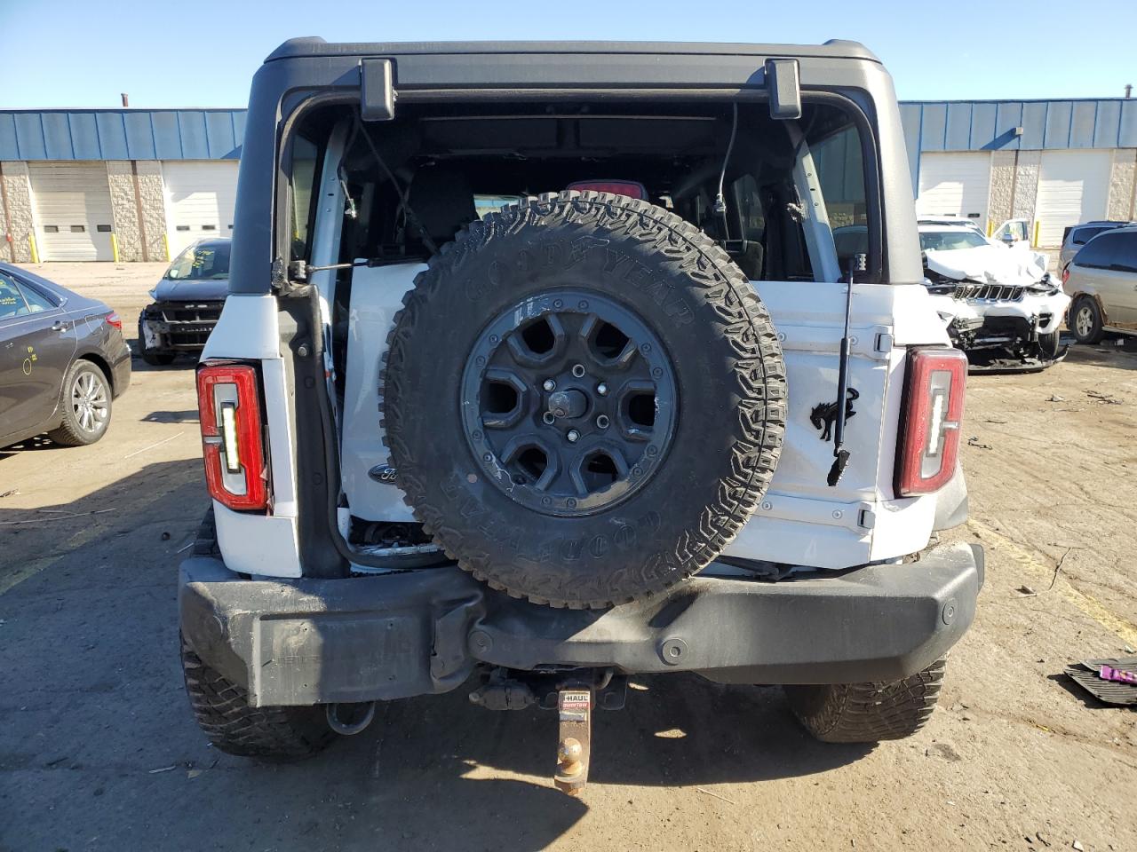 2022 Ford Bronco Base VIN: 1FMEE5DP5NLB30868 Lot: 90312765