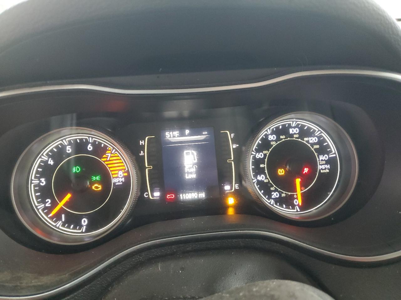 2019 Jeep Cherokee Latitude VIN: 1C4PJLCXXKD439773 Lot: 90417455