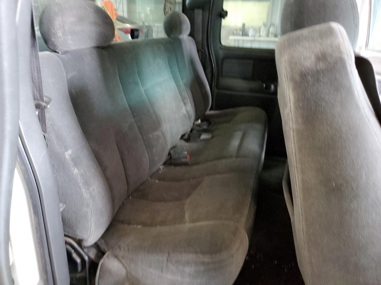 2003 Chevrolet Silverado C1500 VIN: 2GCEC19TX31127282 Lot: 82435525