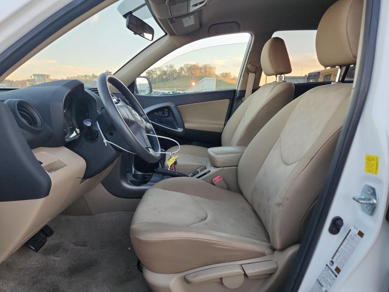 2011 Toyota Rav4 VIN: JTMBF4DV4BD040033 Lot: 90437525