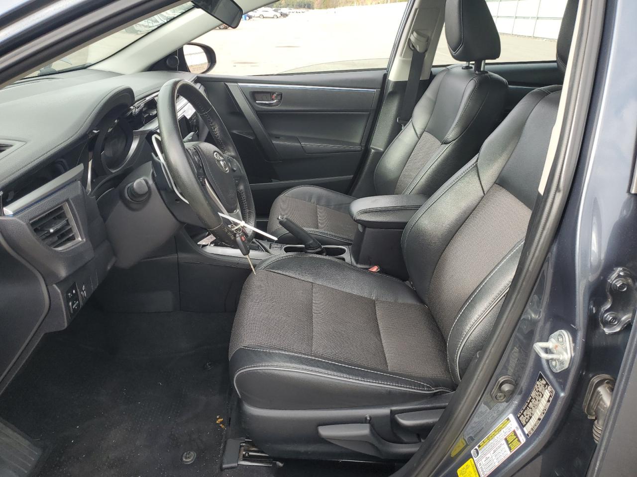 2015 Toyota Corolla L VIN: 2T1BURHEXFC235036 Lot: 86189655