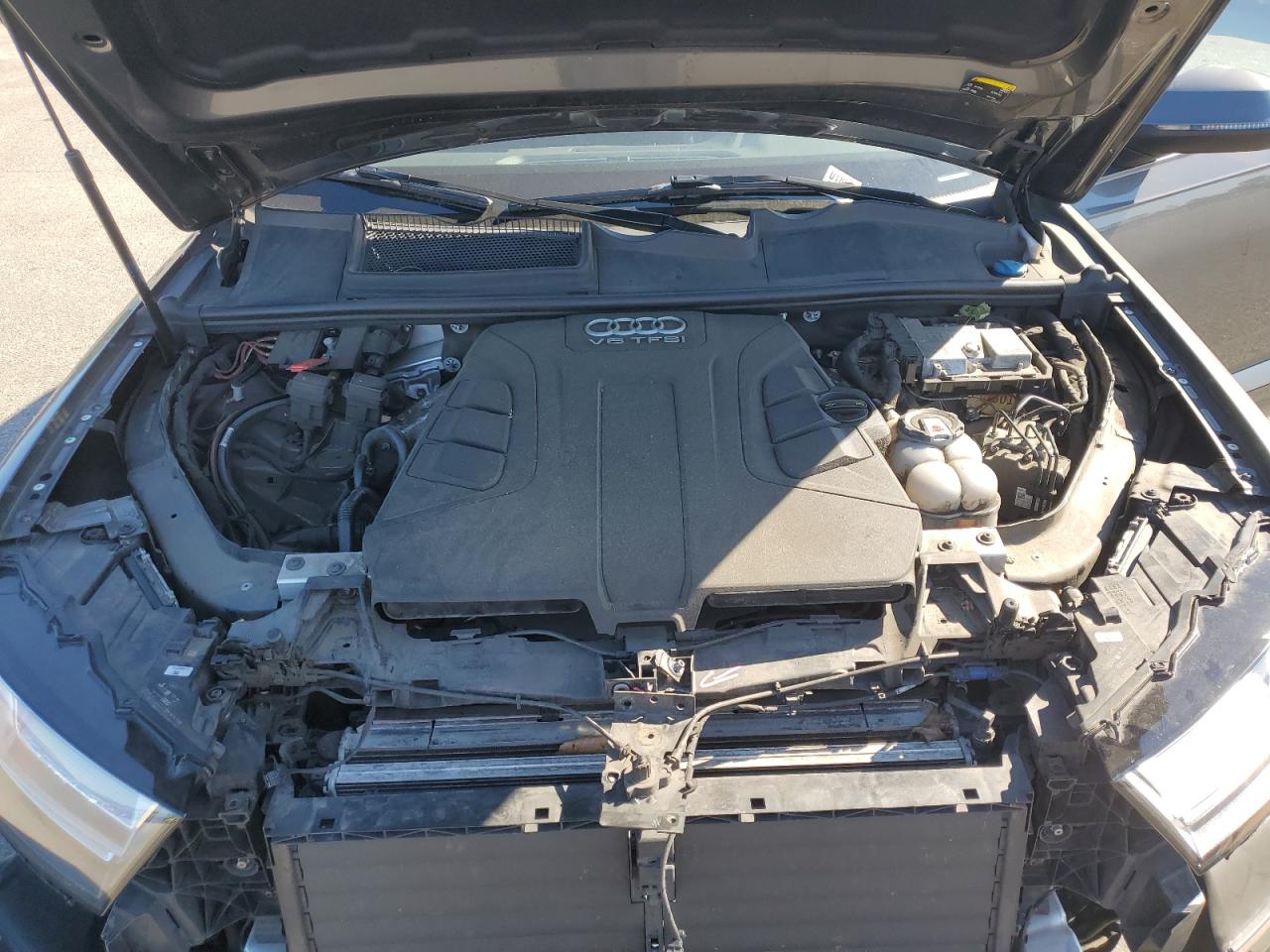 2018 Audi Q7 Premium Plus VIN: WA1LAAF78JD045079 Lot: 81818395