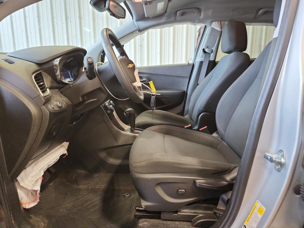 2020 Chevrolet Trax Ls VIN: 3GNCJNSB0LL118294 Lot: 86332585