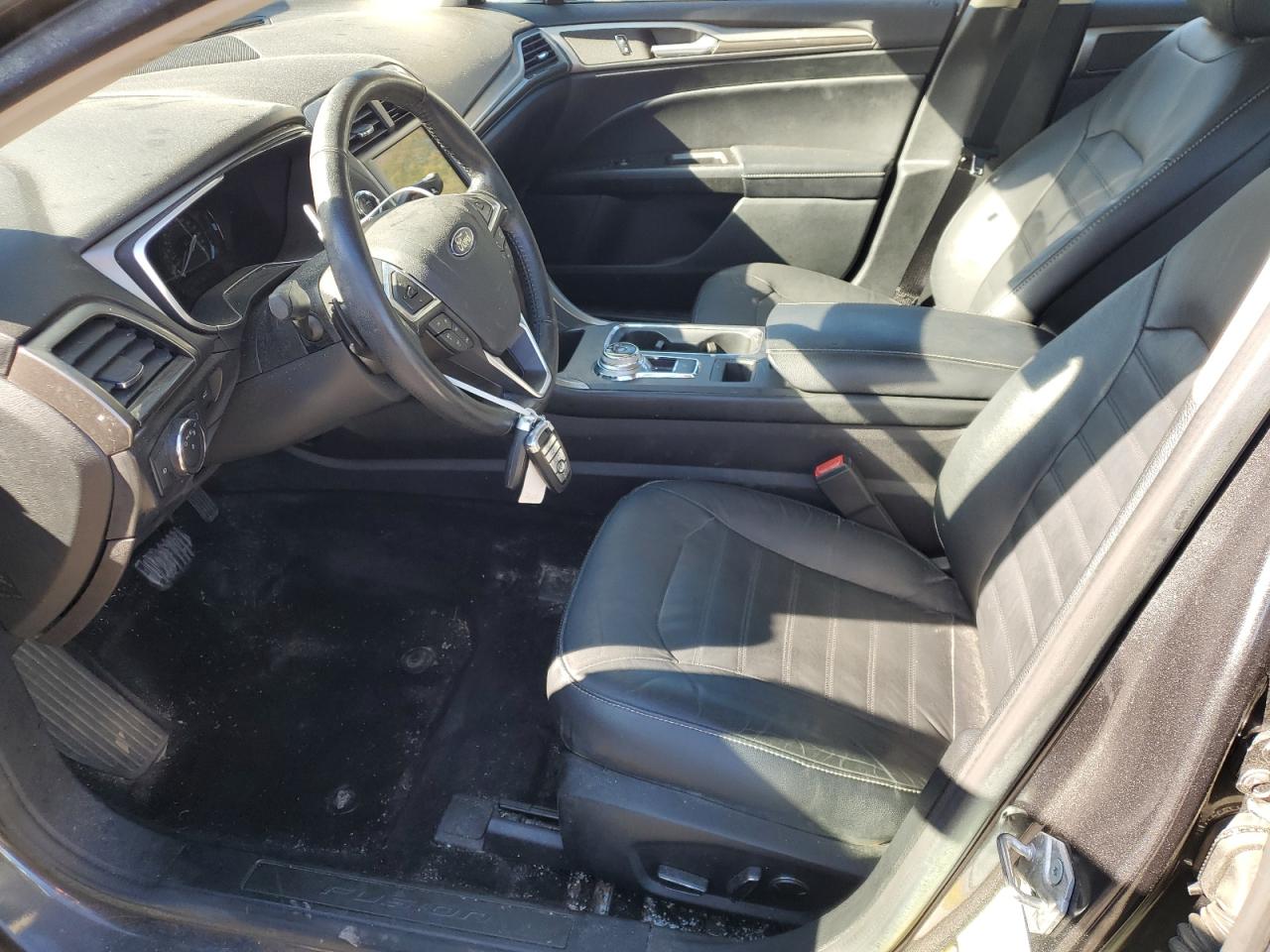 2017 Ford Fusion Se VIN: 3FA6P0T99HR153946 Lot: 85765135